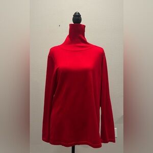 Investments Woman Long Sleeve Turtleneck Top